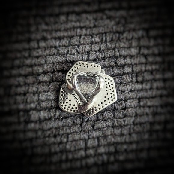 Pandora Rose In Bloom Oversized Charm -New w/Pandora Pouch - Picture 3 of 8